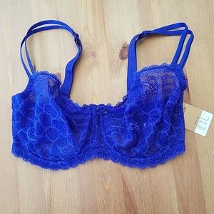 Chantelle NWT blue lace bra 32DDD, no lining/pad